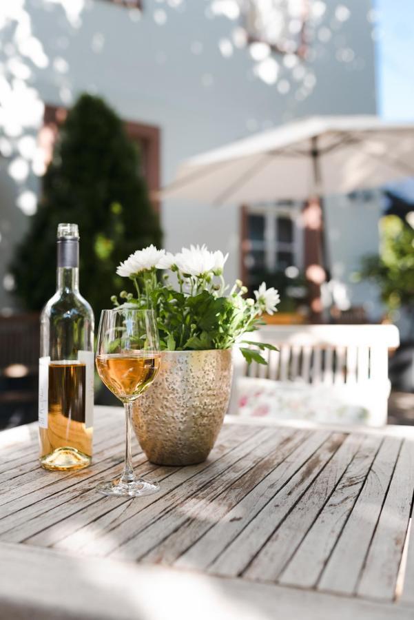 Krone Martinsthal Eltville am Rhein Ngoại thất bức ảnh